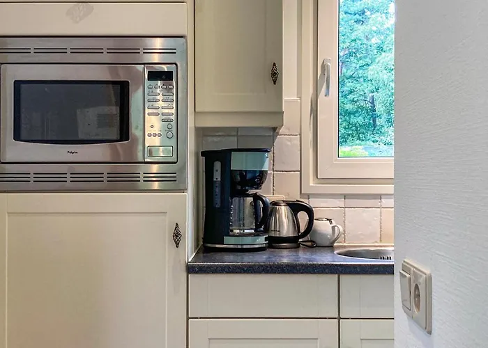 Amazing In With Kitchen