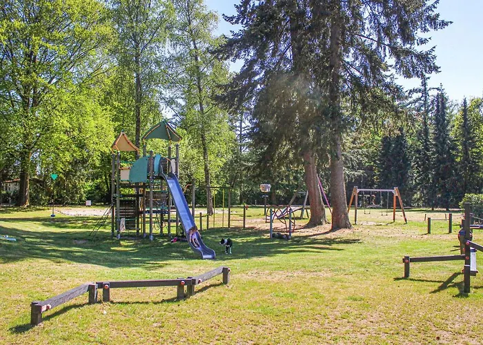 Amazing In With Kitchen بيت للعطل فوردين